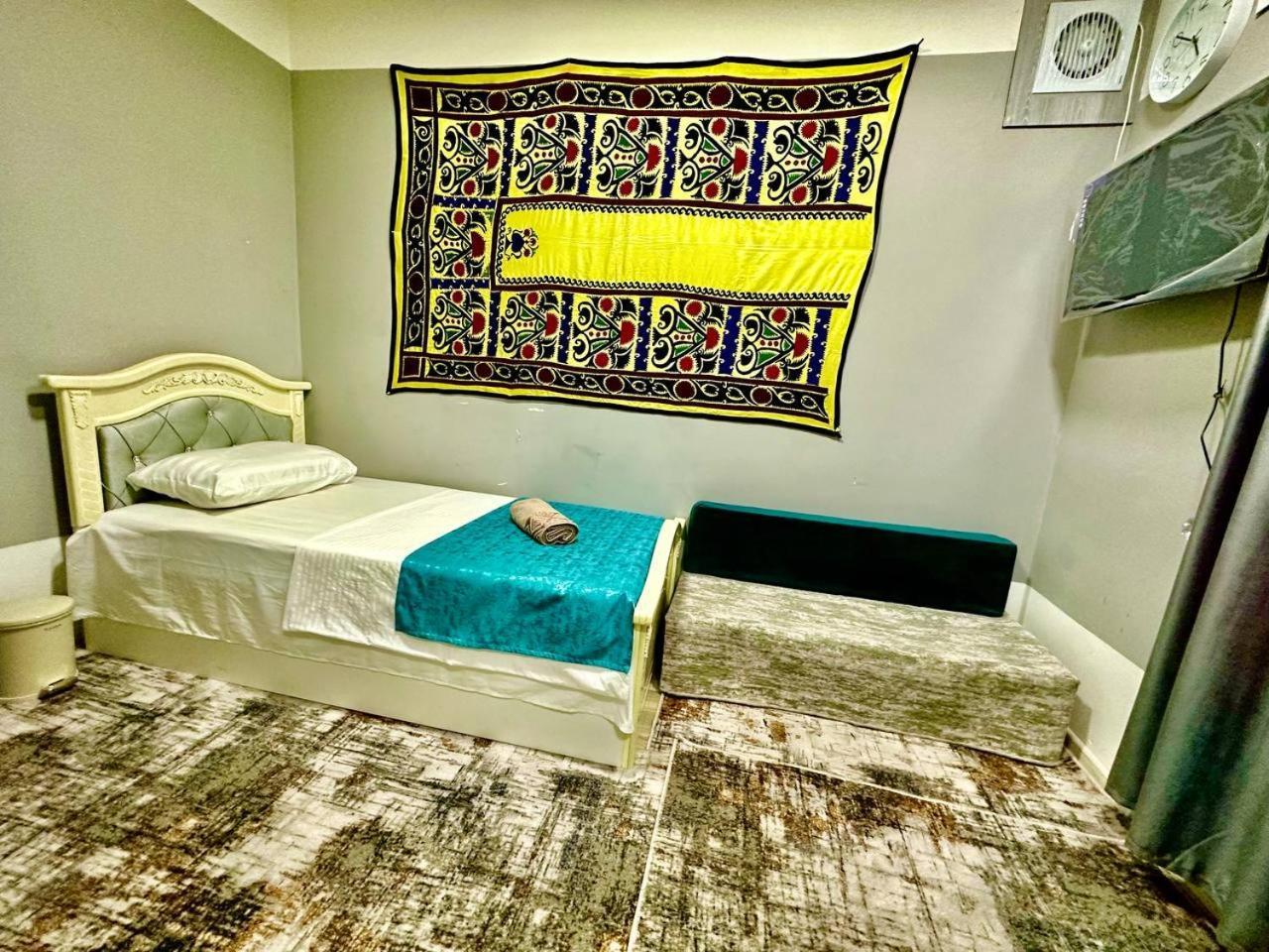 Guest House By Sayohati Diyor Douchanbé Extérieur photo